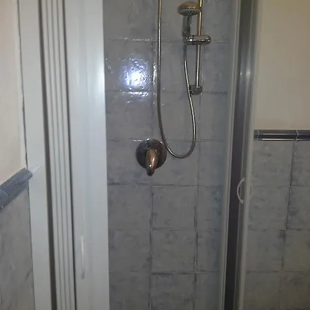 Holiday La Fontana بيت ضيافة