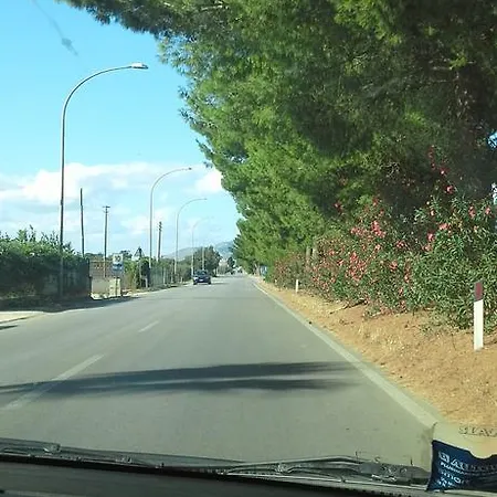 Holiday La Fontana بيت ضيافة